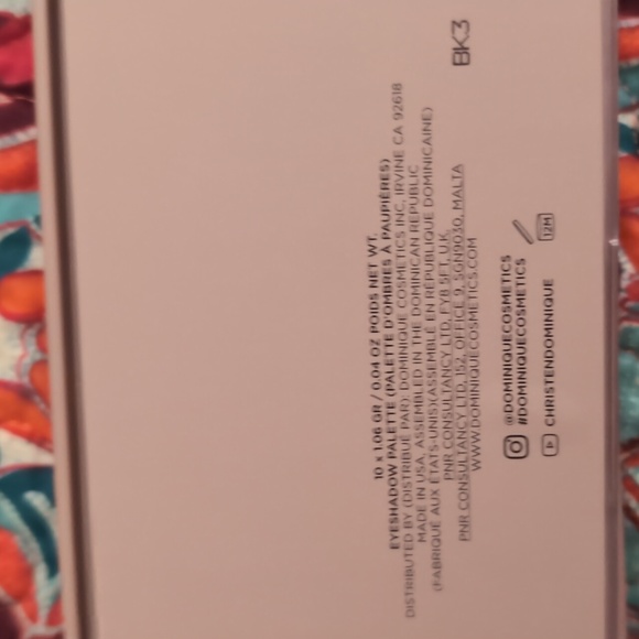 DOMINIQUE Essential Palette - Picture 8 of 8